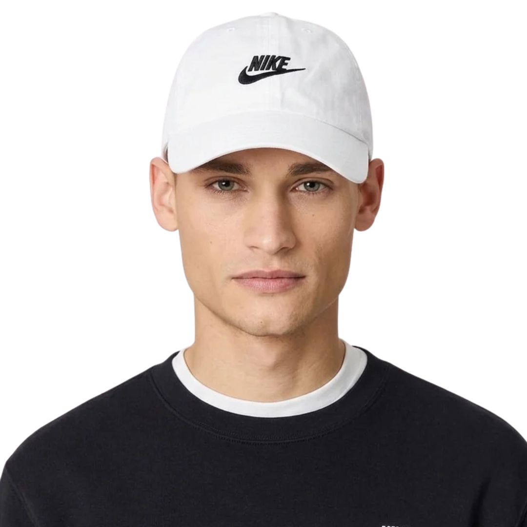 Gorra Nike Club