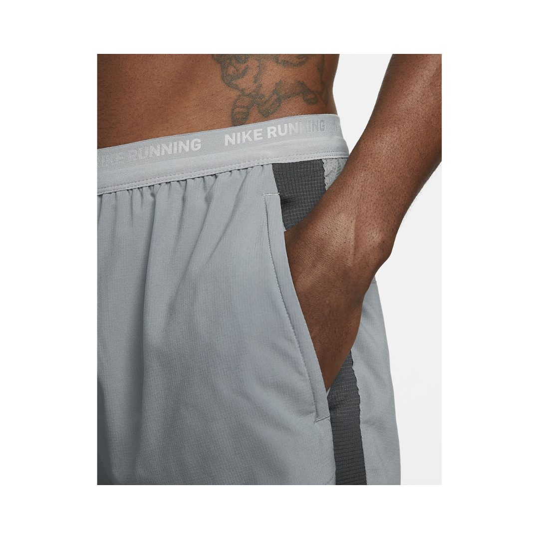 Short para Caballero Nike Stride 2in1 5"