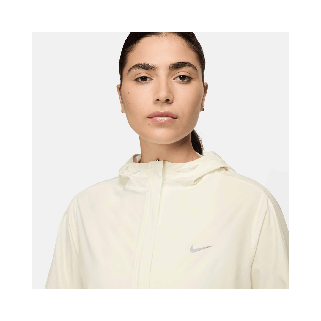 Chaqueta Deportiva para Dama Nike Swift