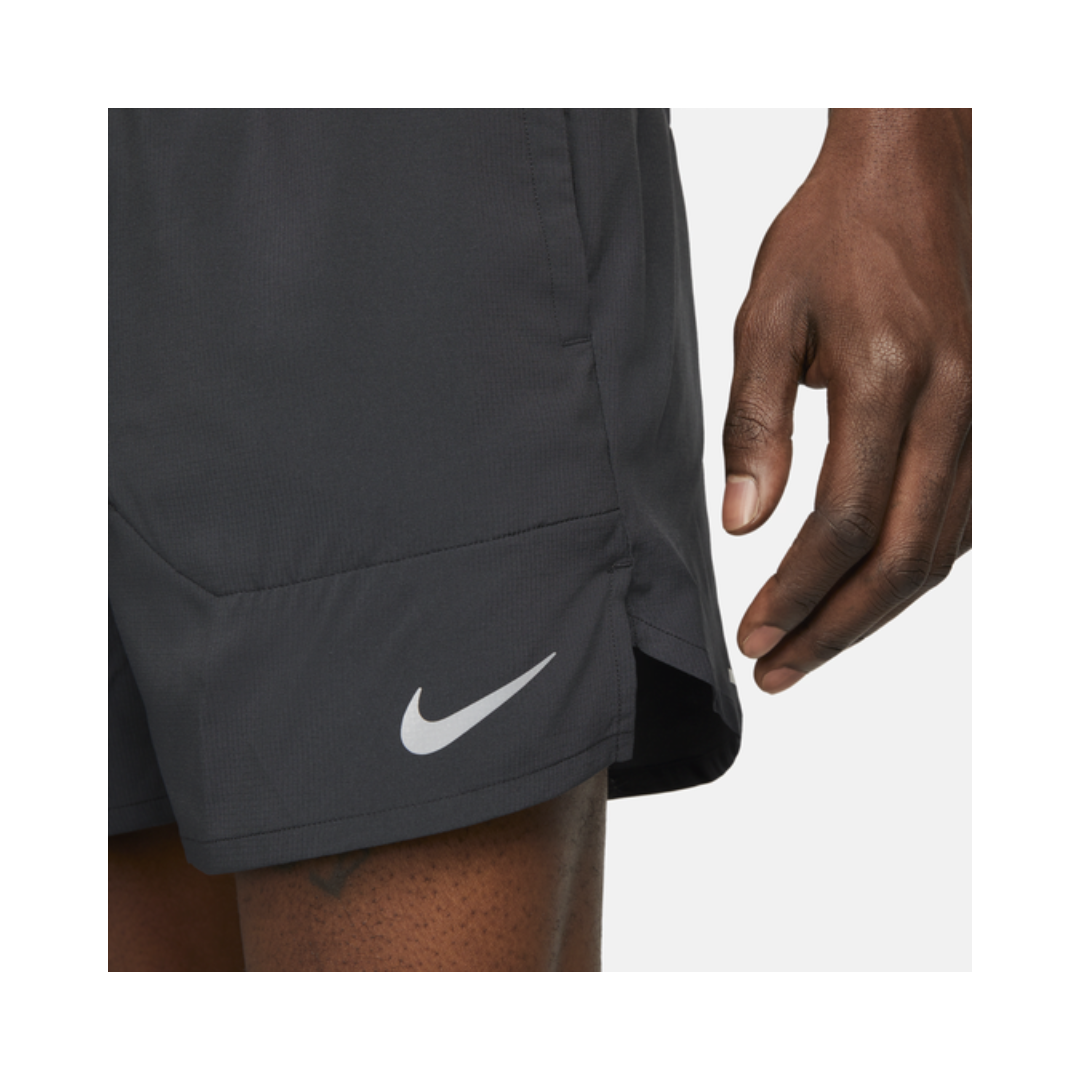 Short para Caballero Nike Stride 5&quot;
