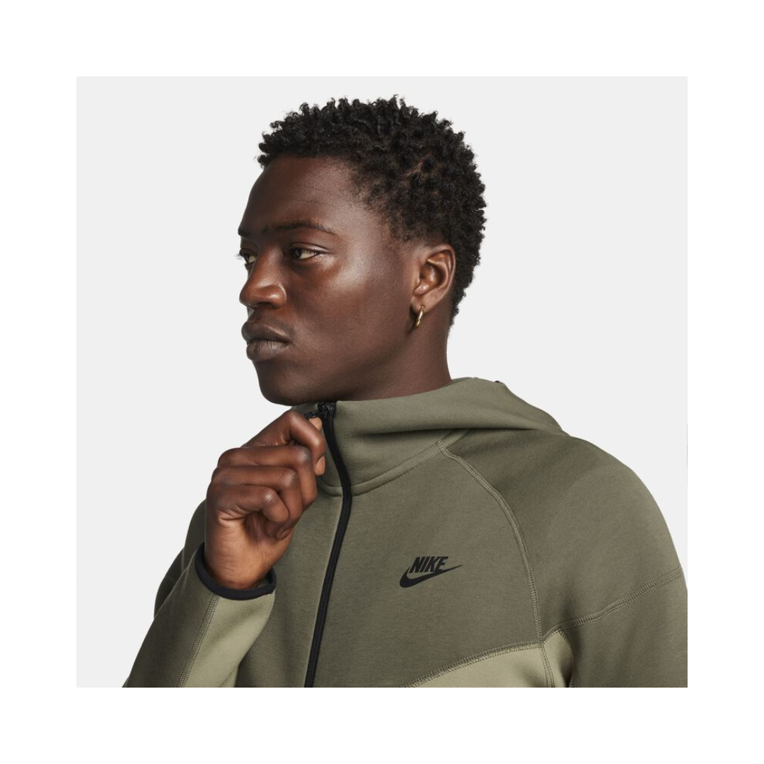 Suéter para Caballero Tech Fleece Windrunner