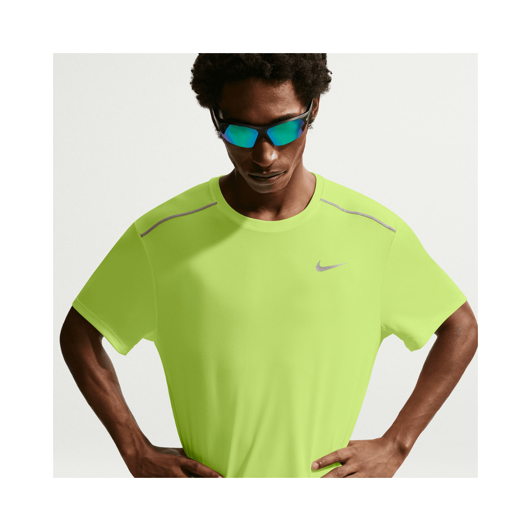 Franela Manga Corta para Caballero Nike Stride