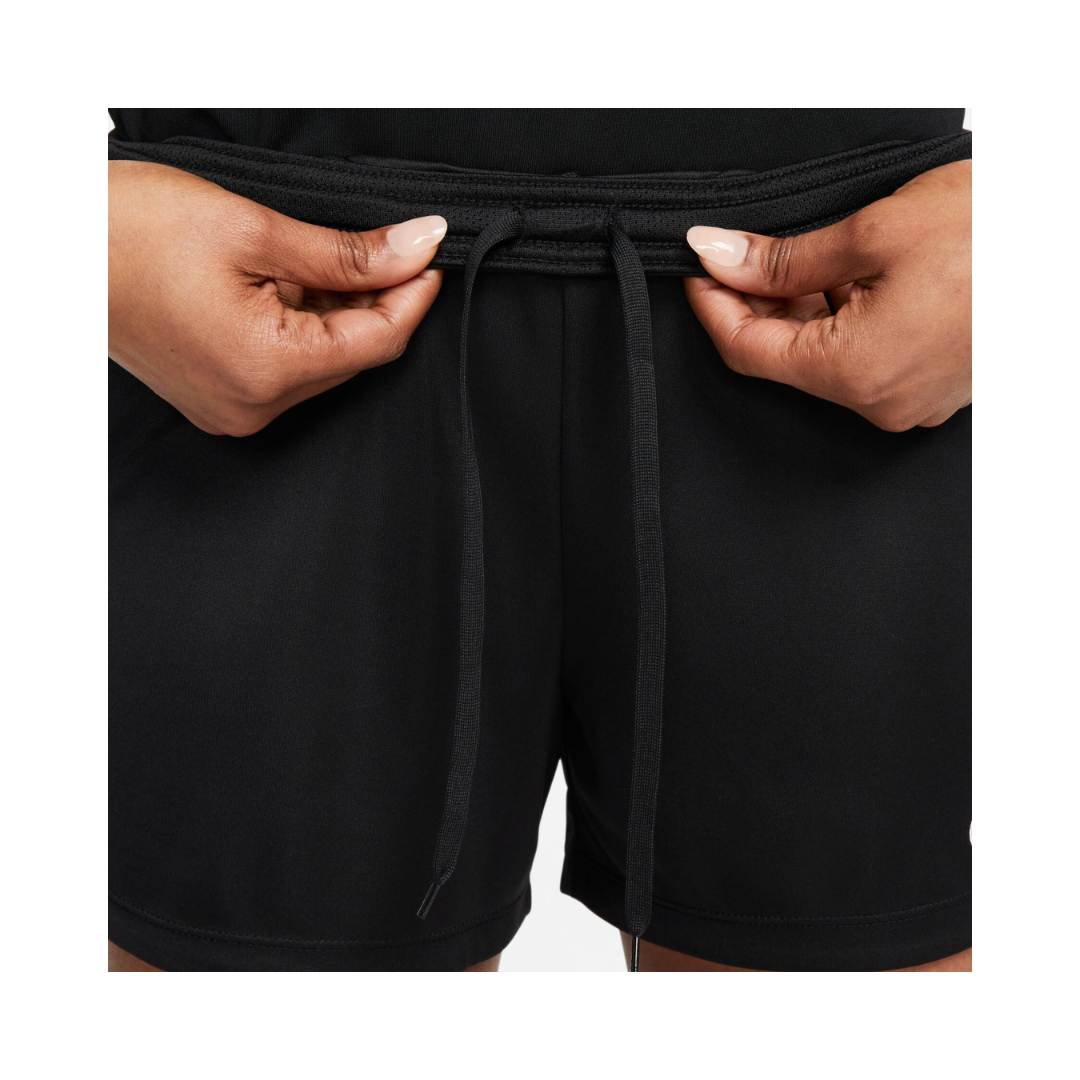 Short para Dama Dri-Fit Academy 23 5&quot;