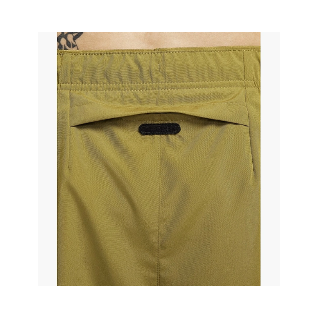 Short para Caballero Challenger 5"