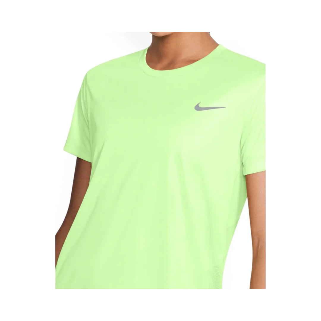 Franela Manga Corta para Dama Nike Miler