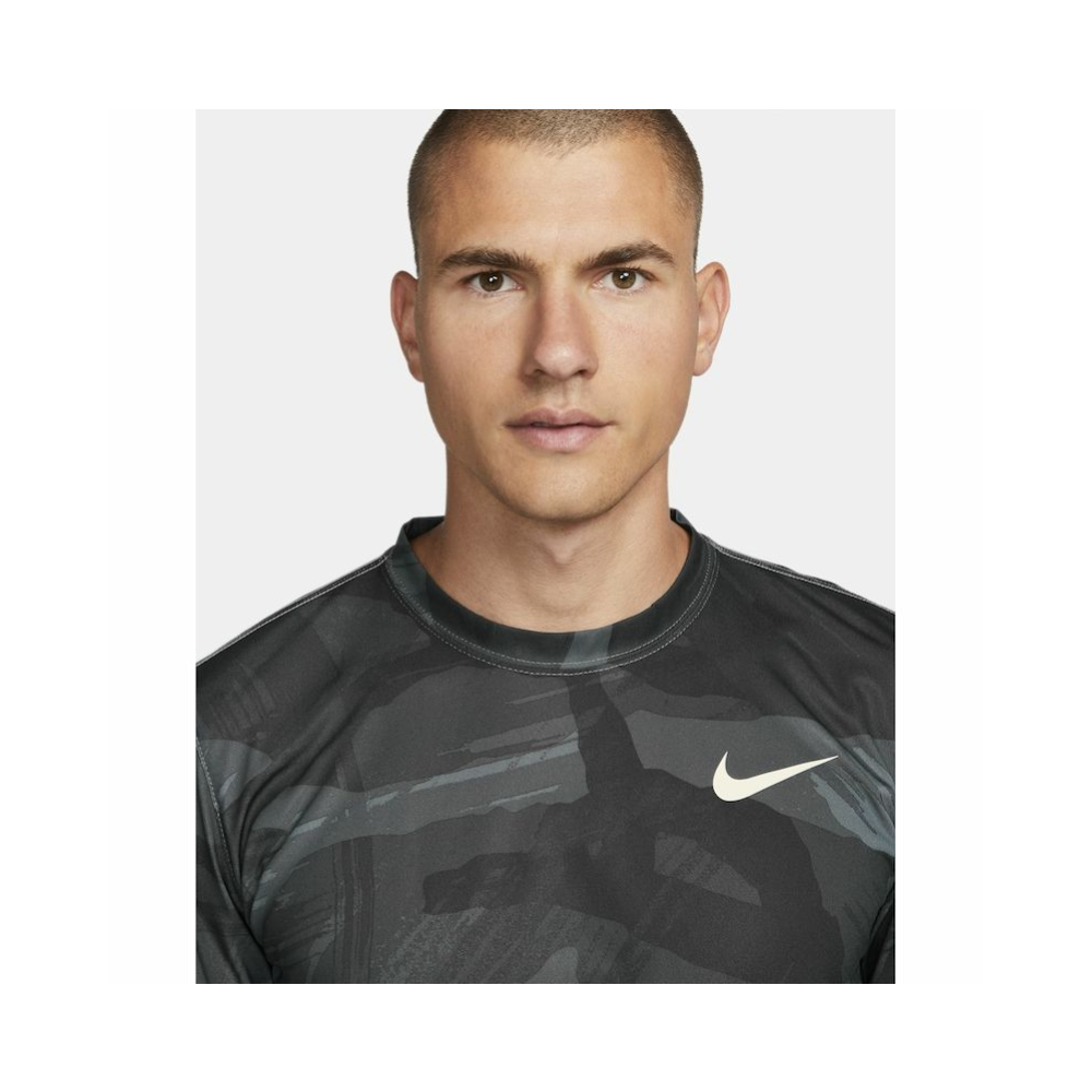 Franela Manga Corta para Caballero Dri-Fit Camo AOP