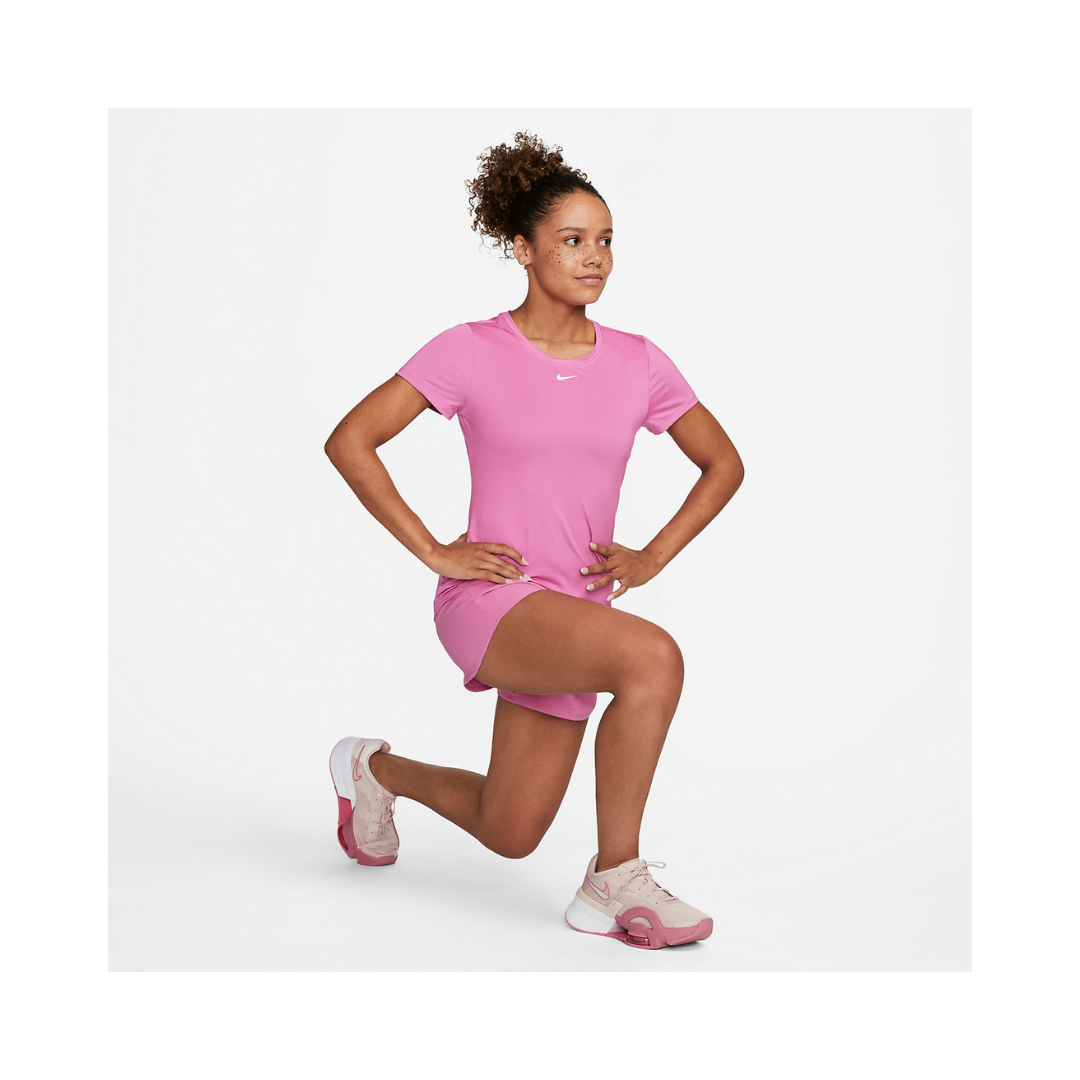 Franela Manga Corta para Dama Dri-Fit Performance