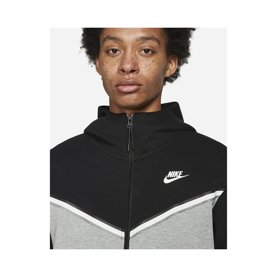 Suéter para Caballero Tech Fleece